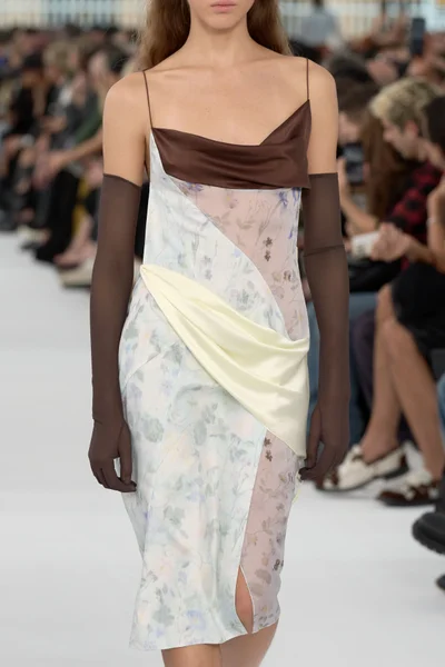 Look 51